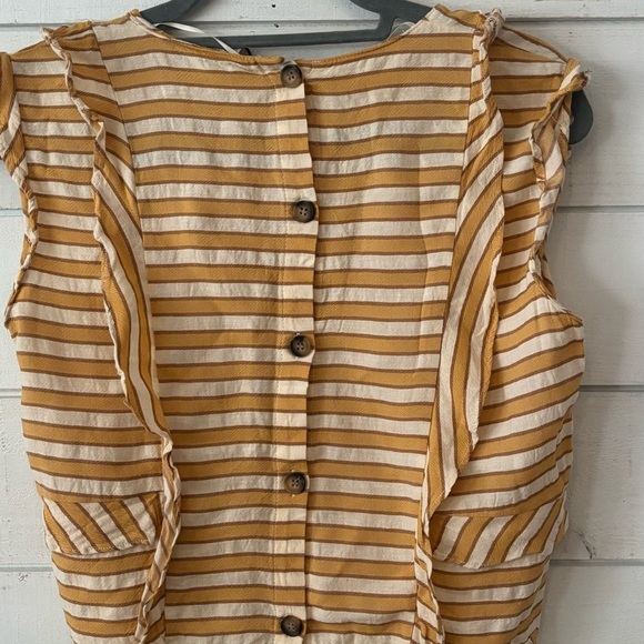 Zara TRF Collection Striped Yellow and White Sleeveless Top . Zara juniors - Picture 4 of 11